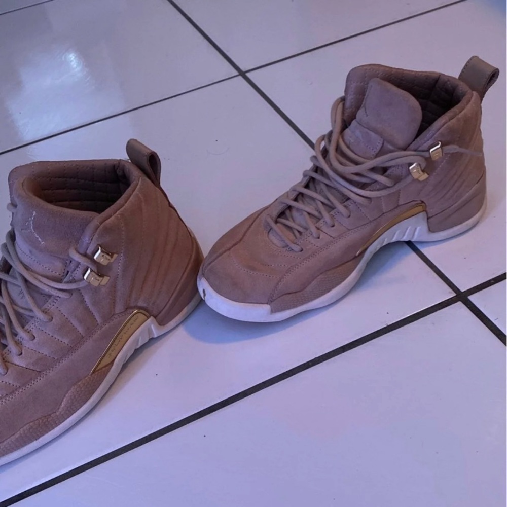 Jordan 12s